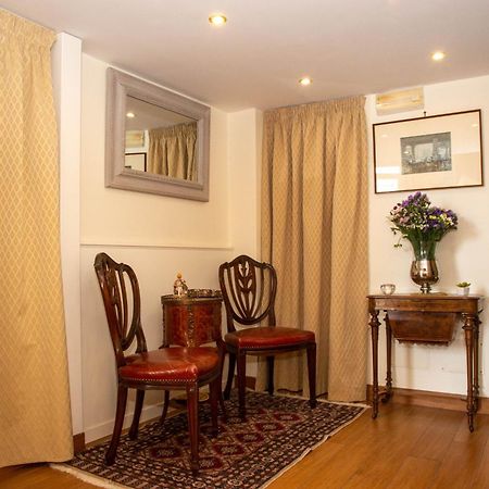 B&B Residenza Via Dei Mille ナポリ エクステリア 写真