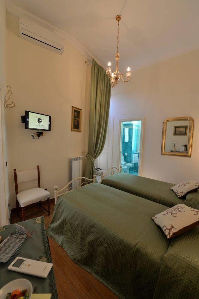 B&B Residenza Via Dei Mille ナポリ エクステリア 写真
