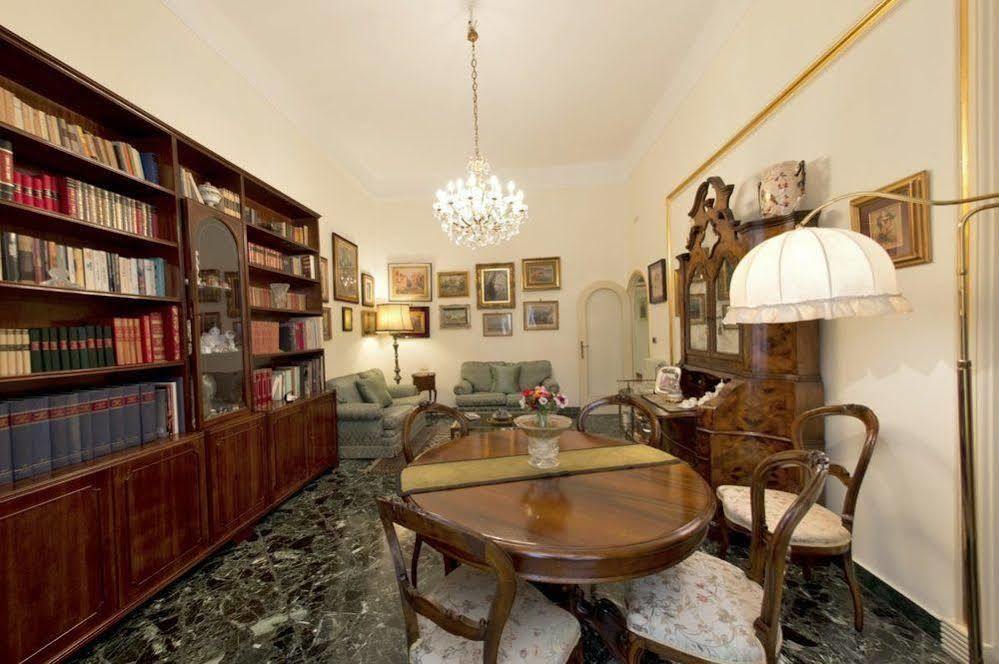 B&B Residenza Via Dei Mille ナポリ エクステリア 写真